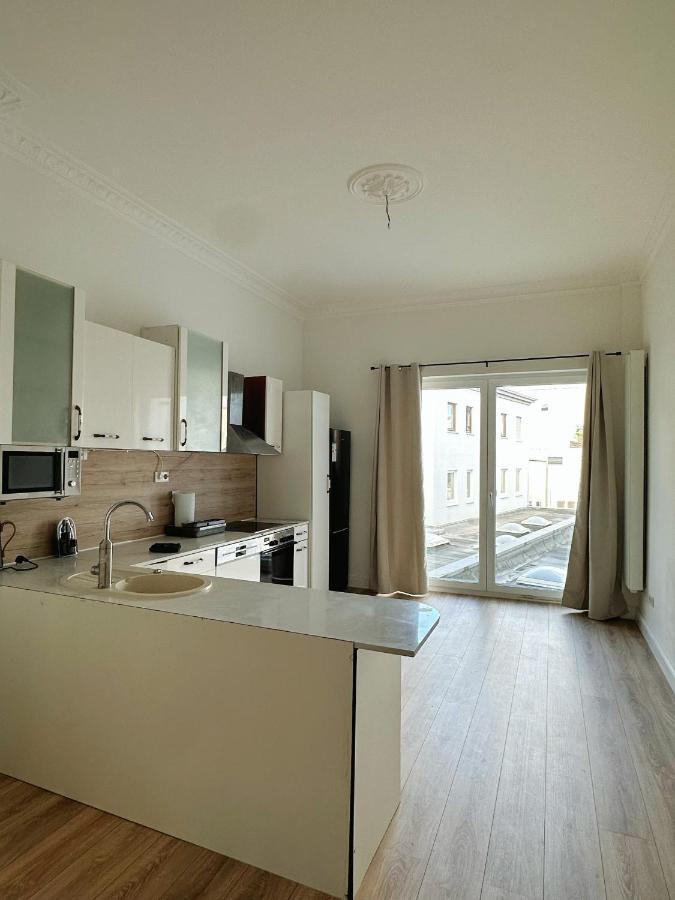 Zentralmoers 140M2 Hbf Nah Apartment Bagian luar foto